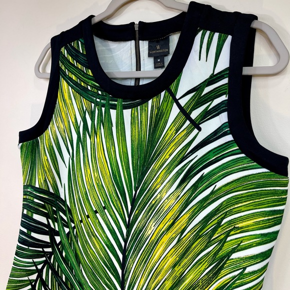 Worthington Black and Green Palm Tree Leaves Tropical Tank Top Blouse Size M - Picture 3 of 7